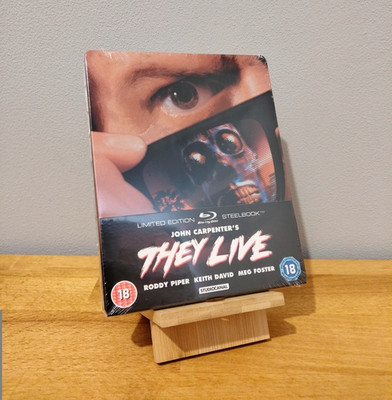 THEY LIVE Sie Leben   Blu-ray Steelbook   ZAVVI deutscher Ton