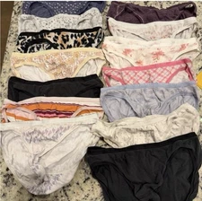14 Pairs of Vintage Victoria’s Secret Cotton Logo Band Bikini Panties SMALL