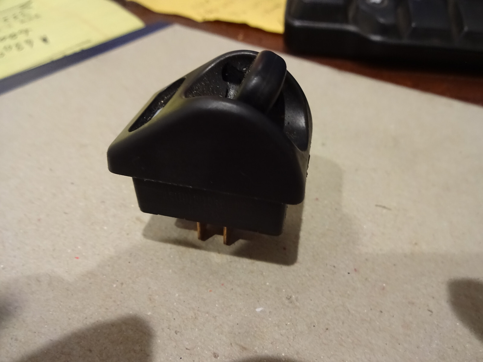 Ferrari 355 Spider - Seat Adjustment Push Button Switch - P/N 165263