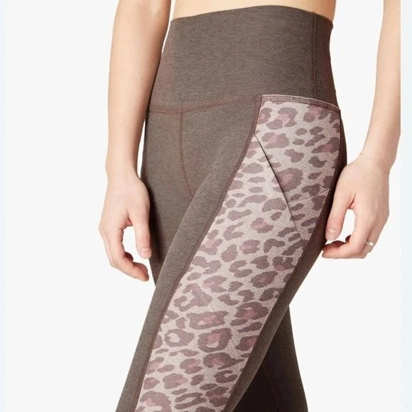 beyond-yoga mixed panel cheetah high rise pocket leggings