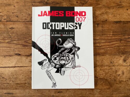 James Bond Octopussy Graphic Novel Jim Lawrence & Yarolsav Horak 1st - Foto 1 di 3