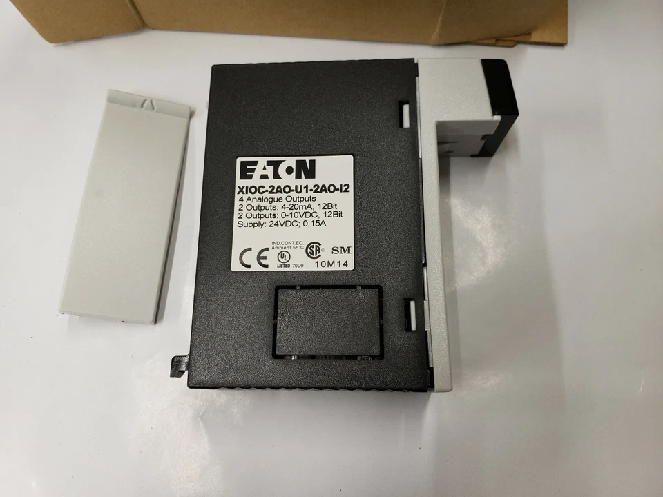Eaton XIOC-2AO-U1-2AO-I2 PLC Analogue Output Card 2xI, 2xU NEW IN BOX - Image 4 of 4