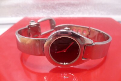 Authentic Gucci Stainless Steel 6700 L Ladies Wrist Watch  display picture 1
