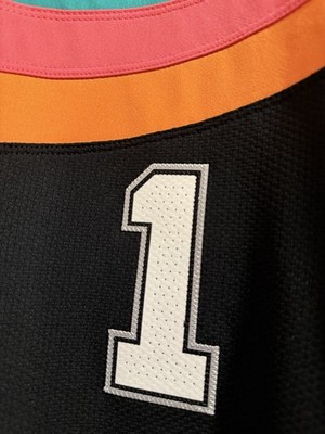 Maillots officiels des San Antonio Spurs 2019-2020