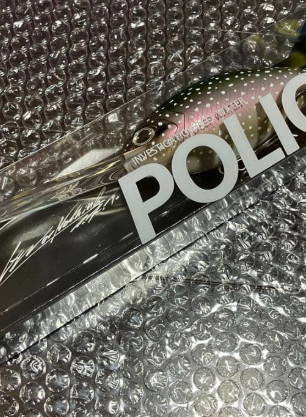 DRT Police Lake Trout Crankbait Hard Lure Fishing Rare New Color From Japan - Image 5