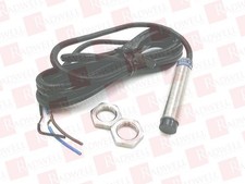 SCHNEIDER ELECTRIC XS2M12NA371 / XS2M12NA371 (NEW IN BOX)