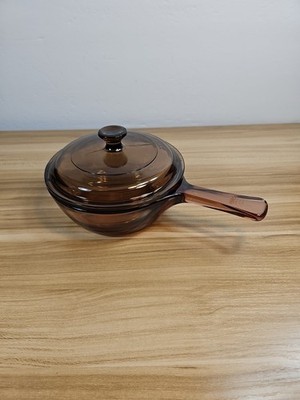 Vintage Vision Corning USA Ware Amber Brown 0.5 L Sauce Pan Pot Pyrex Lid P81C