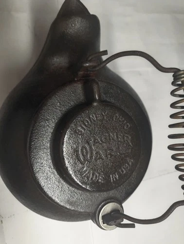 Vintage Wagner Ware Sydney Ohio Cast Iron Steam Kettle With Coil Wire Handle