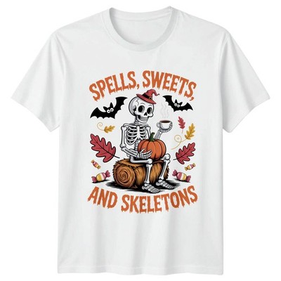 Zauber, Süßigkeiten und Skelette Halloween Feiertage Herren T-Shirt Damen Grafik Tee