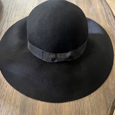 Lauren Ralph Lauren Black Velvet Equestrian Hat Leather band w/ Silver D-Ring‎ M Velvet Equestrian - Etsy - Page 2 main image 4