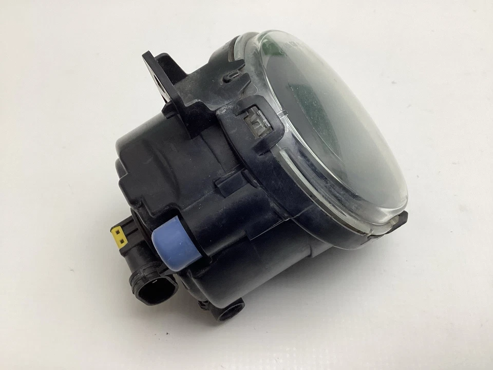 Luz antiniebla lado izquierdo del conductor Volvo C70 C30 09-10 V60 2011-2013 30796681 OEM Foto 4 de 4