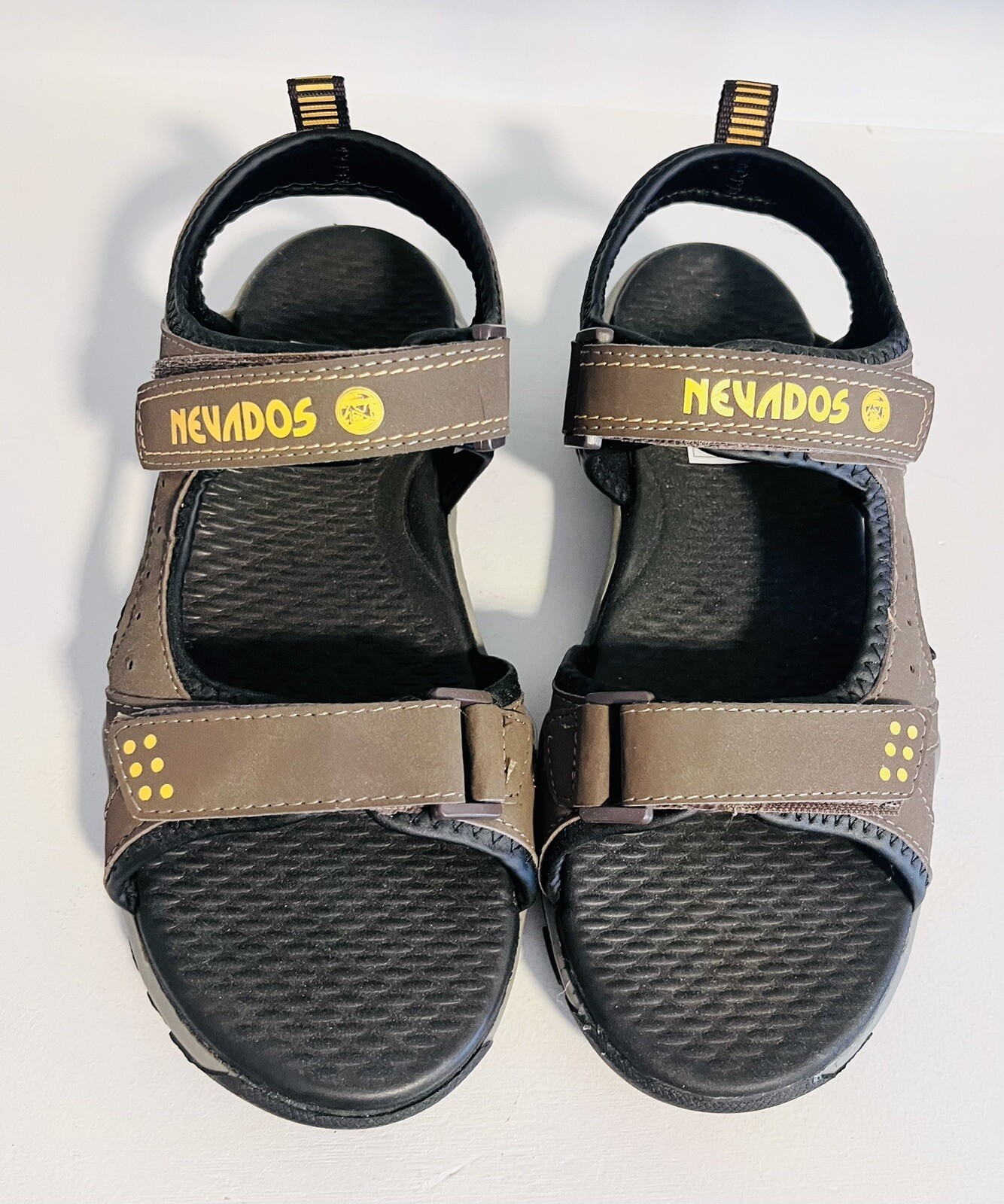 Nevados Men's River Sandals Brown Hiking Trail Shoes Brand New Size 7