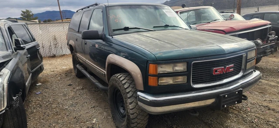 Used Deck Lid fits: 1996 Gmc Suburban 2500 upper w/wiper w/privacy tint glass he Foto 4 de 4