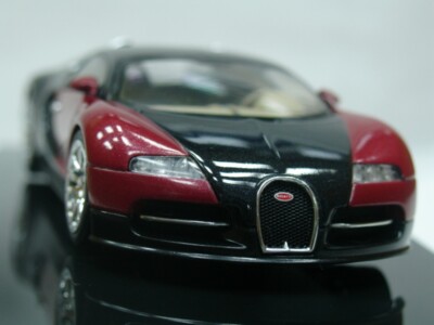 WOW EXTREMELY RARE Bugatti EB 16.4 Veyron 2001 Red Black Dealer 1