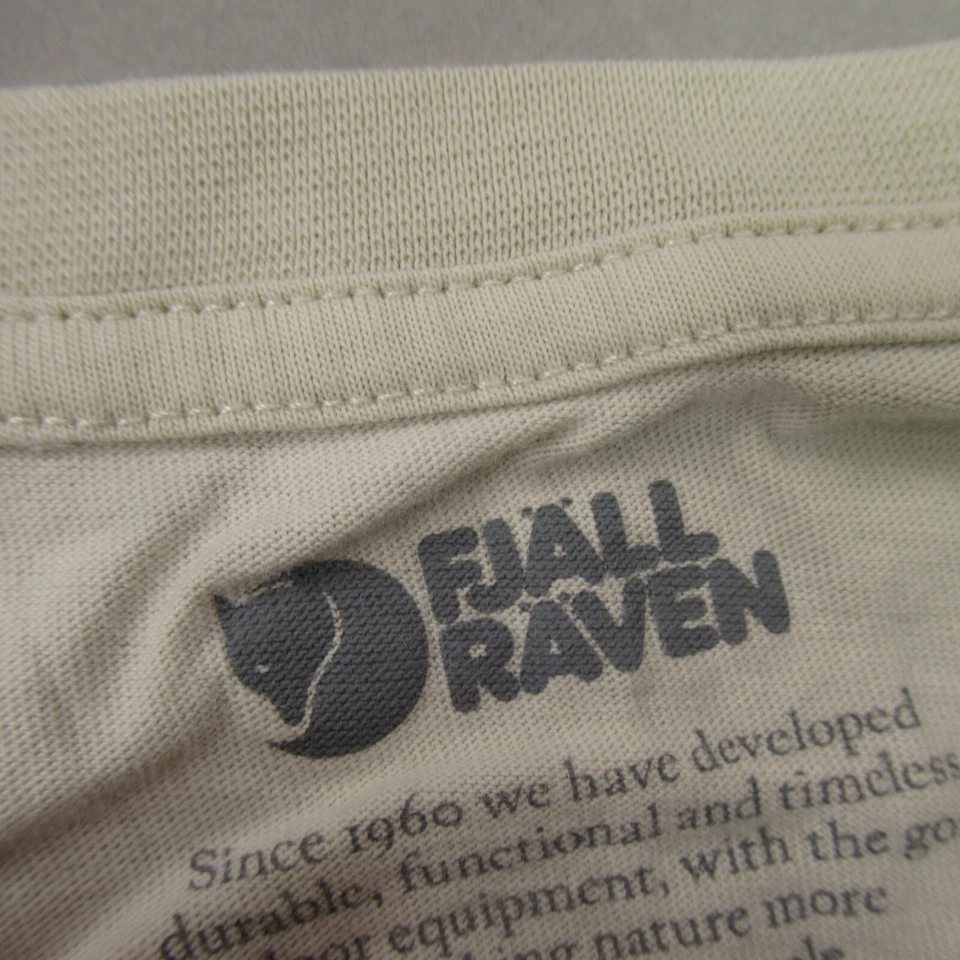 Camisa Fjall Raven Para Hombre Pequeña Manga Corta Cuello Redondo Exterior Ligera Marfil Foto 3 de 4