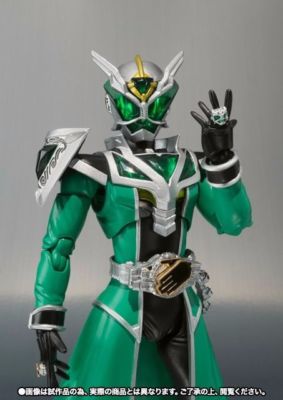 S.H.Figuarts Masked Kamen Rider WIZARD HURRICANE DRAGON Action