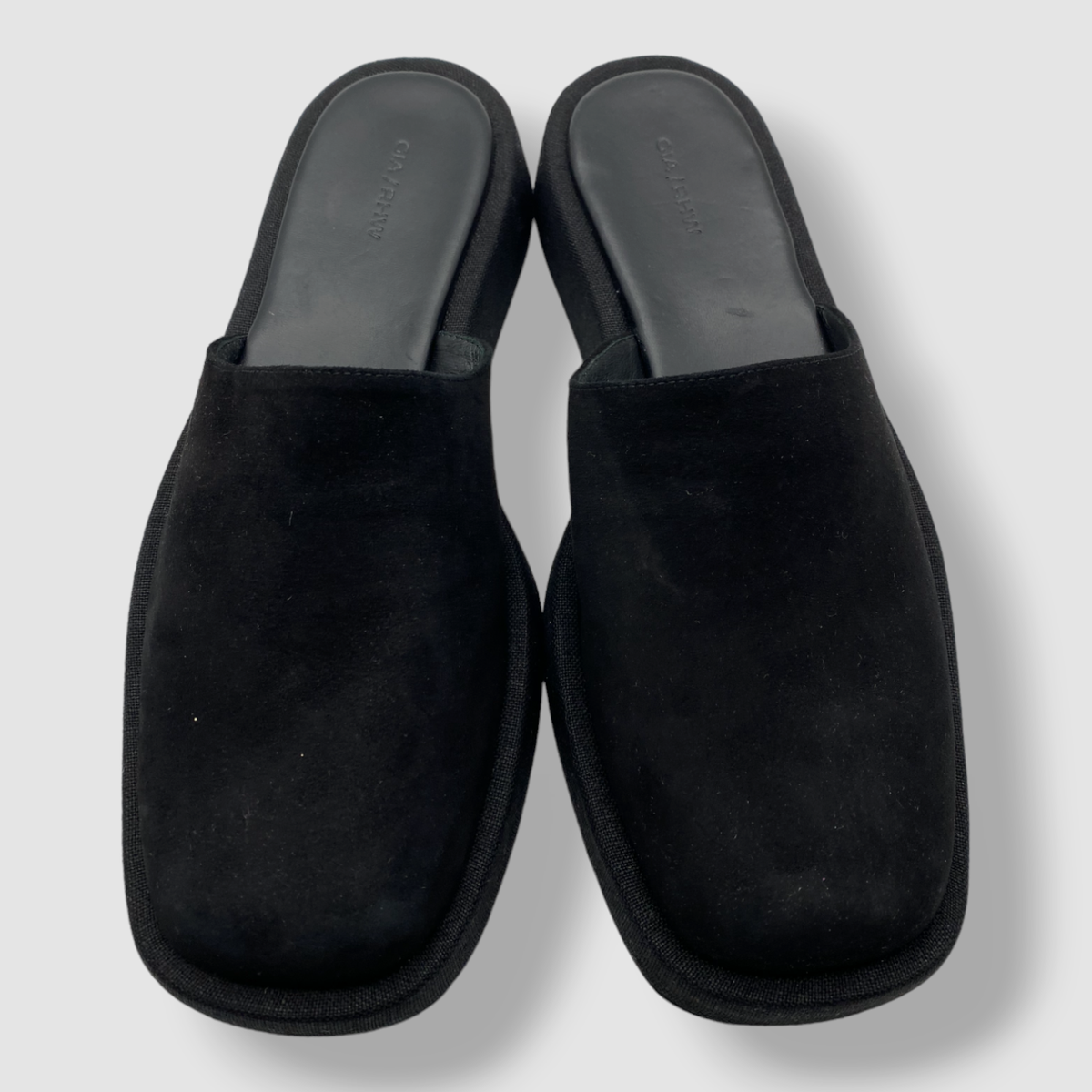 $685 GIA/RHW Women's Black Suede Slide Sandals Shoes Size $685 GIA/RHW Women's Black Suede Slide Sandals Shoes Size