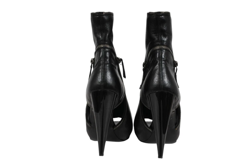 Alexander McQueen Cutout Peep Toe Skull Zip Booties US 10.5 EU40.5 Balck Leather - Image 4 of 4