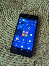 Nokia / Microsoft Lumia 950 Prototype Rare Collection RM-1118
