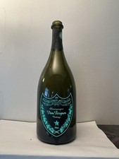 Bouteille vide Dom Perignon Vert Lumineuse