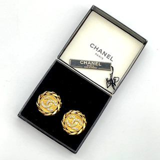 Auth Chanel Coco Mark Rhinestone Earrings W/Box SK060002