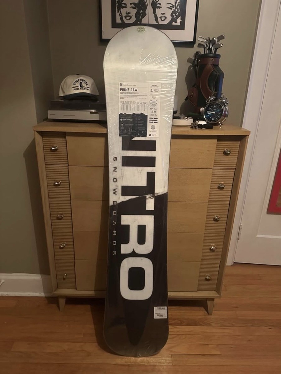 Nitro Prime Raw 159 Wide Snowboard Flat-Out Rocker All-Mountain