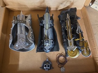 Set Of 3 Assassin's Creed Hidden Wrist Blades Neca Ubisoft Black Flag Syndicate
