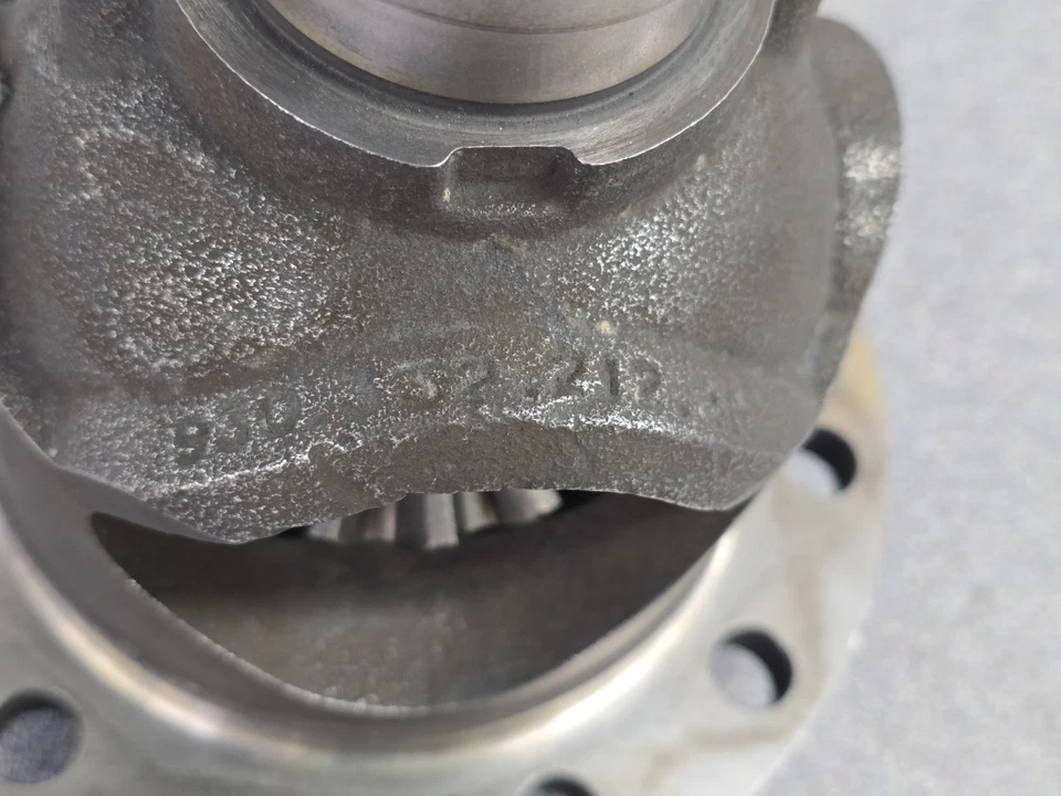 VERY NICE USED ORIGINAL PORSCHE 911 915 930 OPEN DIFFERENTIAL ASSEMBLY 81-86 #7 - Imagem 3 de 4