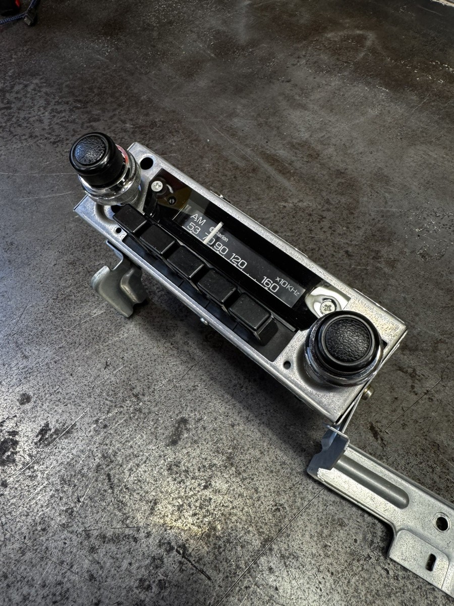 Datsun Nissan 620 510 520 B210 710 200SX 280ZX Radio Clarion OEM