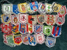 1) Pennant calcio vintage anni 70 mondiale e britannico piccoli: *Scegli dalla lista*