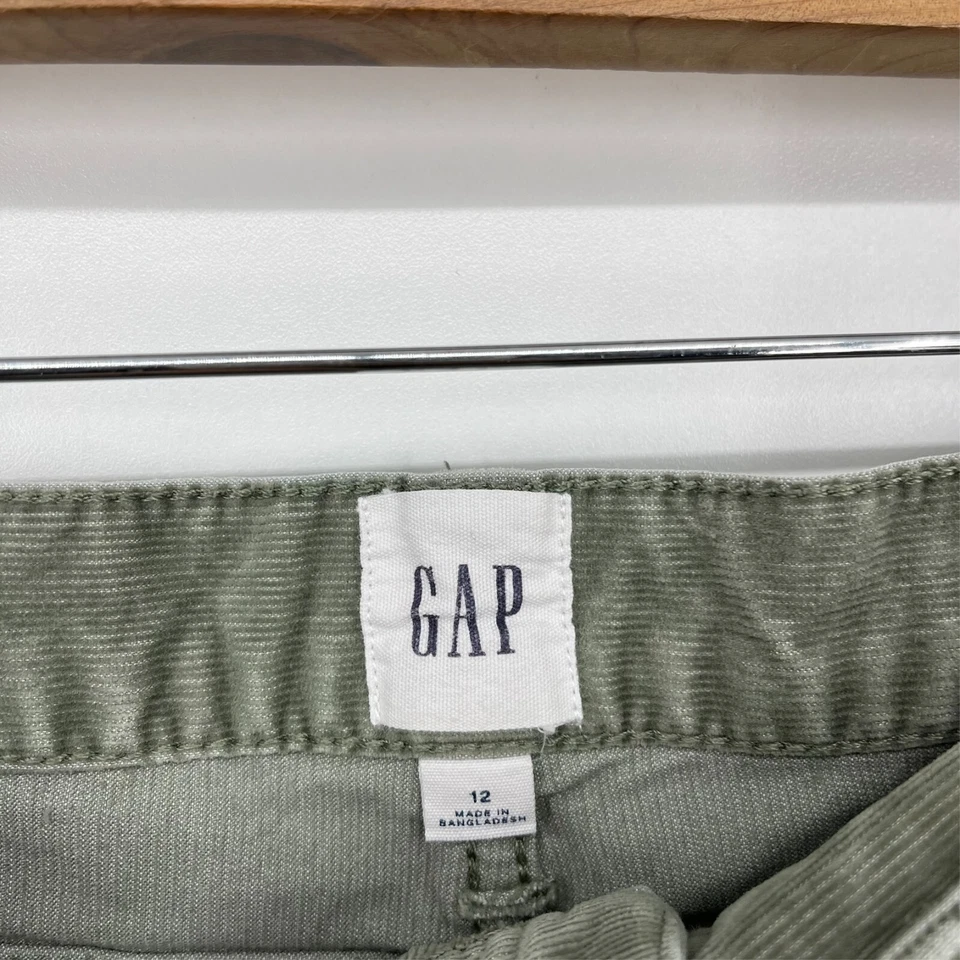 Gap Shorts Women's 12 Green Corduroy Mid Rise Cotton Blend - Image 4 of 4