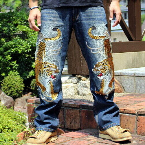 Mens Jeans Straight Japanese Pattern Embroidery Tattoo Mens Jeans Straight Japanese Pattern Embroidery Tattoo