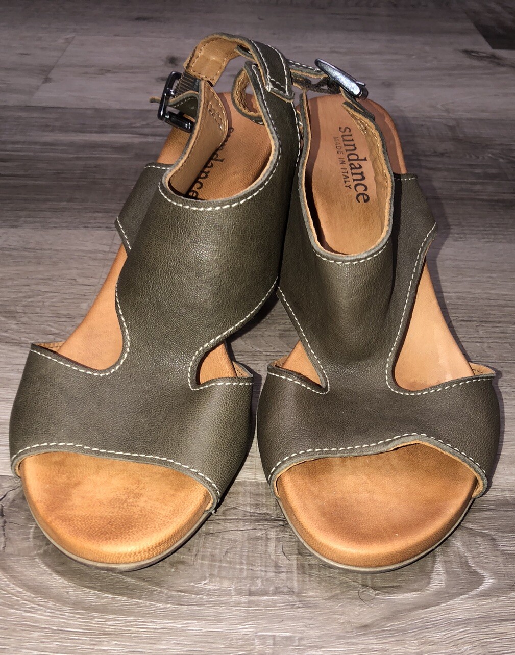 APL Sandali Sundance in pelle verde oliva con tacco 7 Made in Italy 38