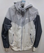 Nike Windrunner Hooded Jacket Rn 56323 Windbreaker Men s Small Gray White Black