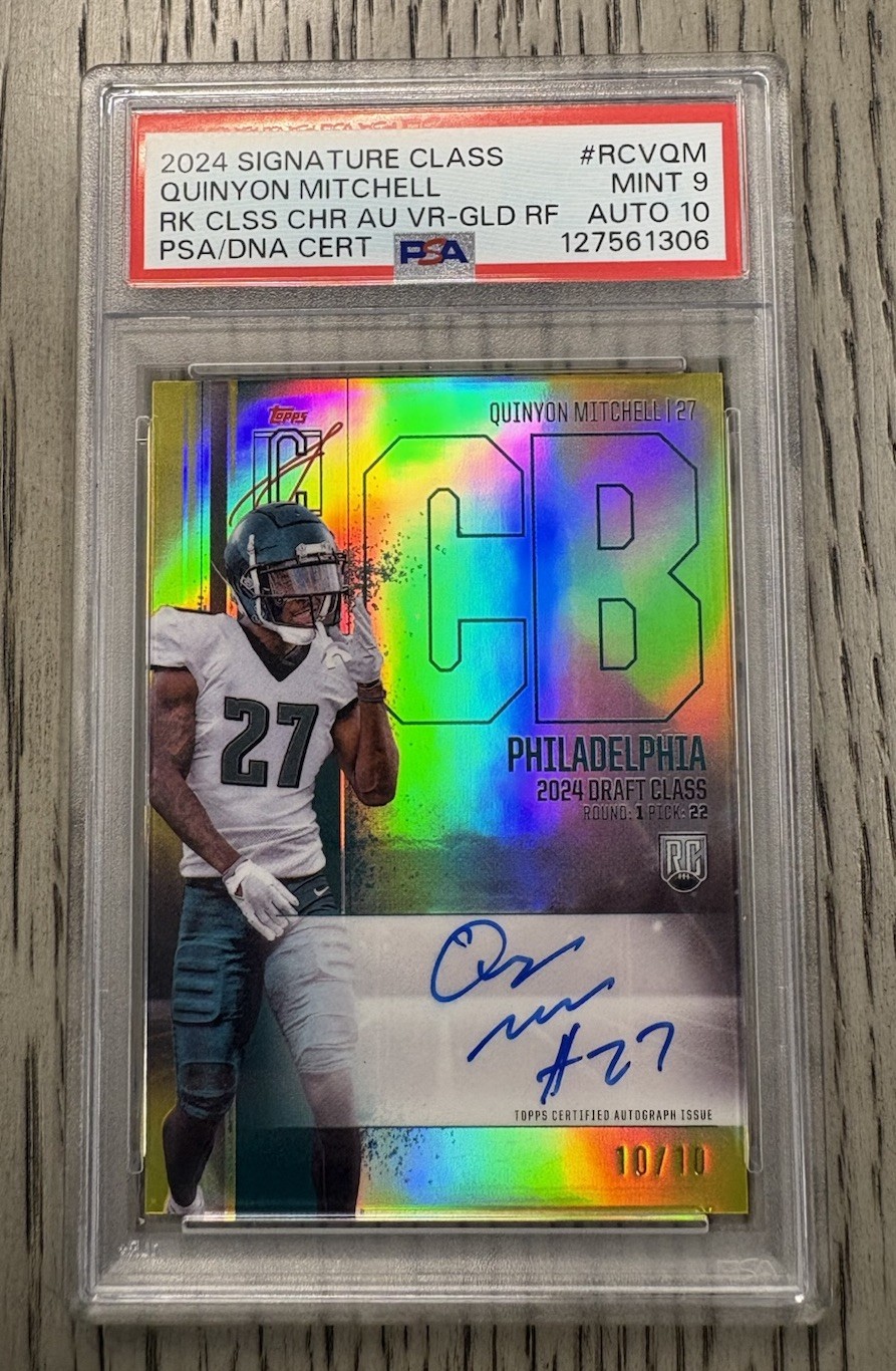 Quinyon Mitchell Topps Signature Class Rookie Class Chrome Autograph Variation #RCVQM Gold Refractor