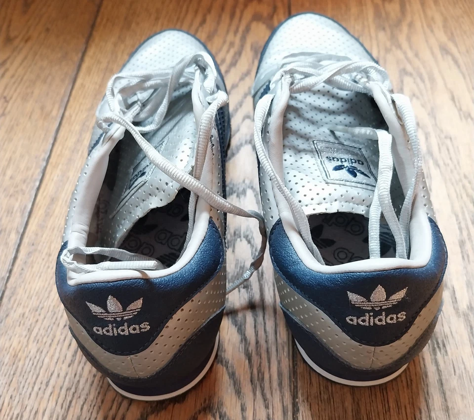 Scarpe Adidas Argento E Blu Unisex Nr 39 e 1/3 - Immagine 2 di 4