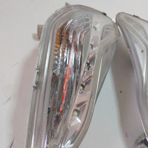 BLINKER RECHTS LINKS VORNE PIAGGIO BEVERLY 300 2012 2013 2014 MIT SCHÄDEN - Bild 7 von 16