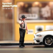 1/64 US Uniform Police Scene Minatures Figure Doll For Cars Vehicles Model Toy