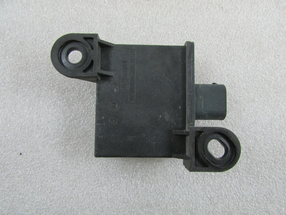 Lamborghini Aventador, Antena Sensor de Pressão dos Pneus, Usado, P/N 7PP907283 - Imagem 3 de 4