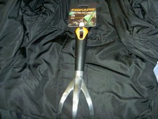 FISKARS POWER GRIP HAND CULTIVATOR ALUMINIUM HEAD 100700 / 137104 BRAND NEW 