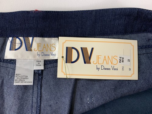 DV Jeans By Donna Vinci Women's Embellished Stretch Jeans Size: 22 -- 43 X 32.25 - Picture 4 of 8