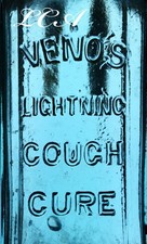 Antique TEAL BLUE / GREEN Veno's LIGHTNING COUGH CURE bottle COLORFUL example