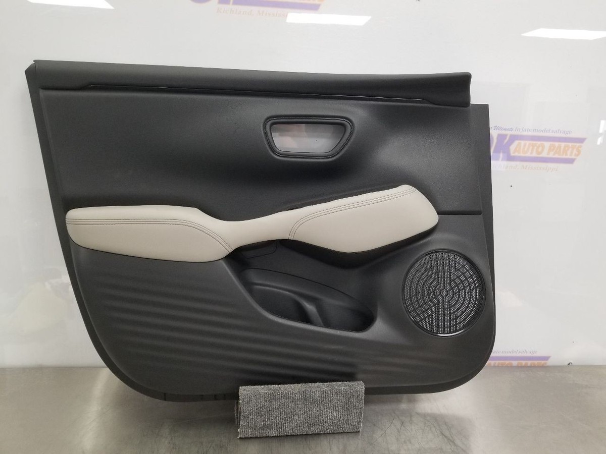 25 2025 HONDA HR-V EX-L FRONT DOOR TRIM PANEL GRAY LEATHER LEFT