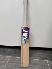 World Class Willow Pro X Cricket Bat 2lb 9oz WCW