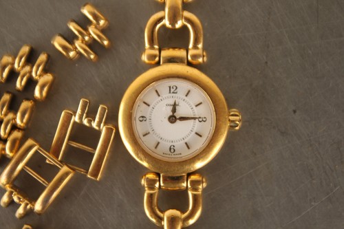 Vintage Coach W006 Round Gold Tone Stainless Swiss Made Womens Watch AS-IS #4 - Picture 2 of 5
