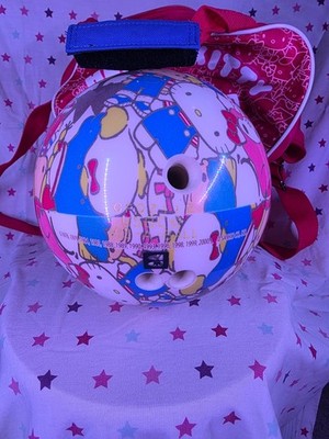 HELLO KITTY ボウリングボール s-l400.jpg