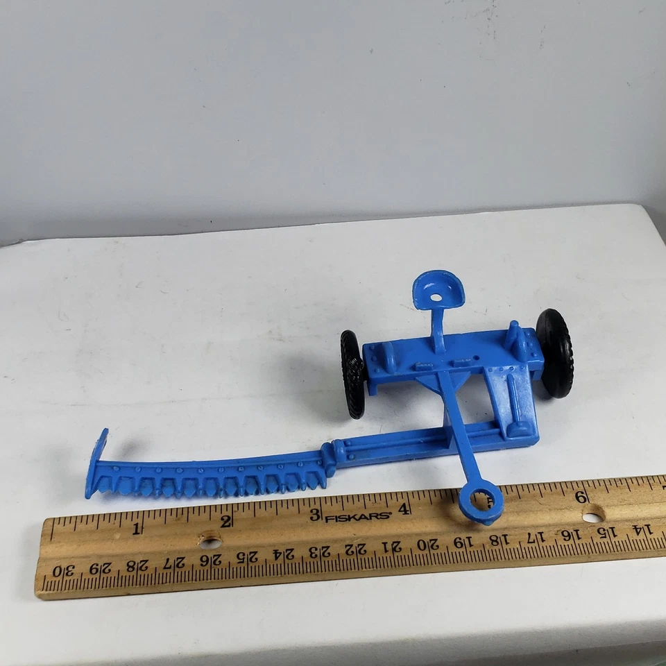 Vintage Marx Plastic Sickle Mower Only Blue INCOMPLETE - Image 4 of 4