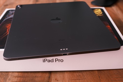 Apple iPad Pro 3. Gen 256GB, Wi-Fi, 12,9 Zoll - Space Grau - Bild 5 von 7