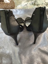 womens shoes drag size 16 with a  6 heel Plea...