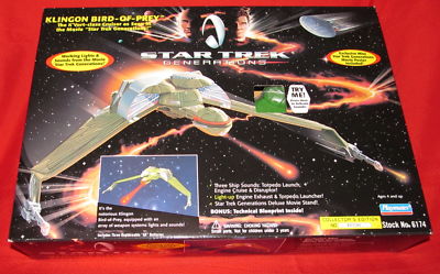 Star Trek GENERATIONS KLINGON BIRD-OF-PREY 1994 MISB!!!